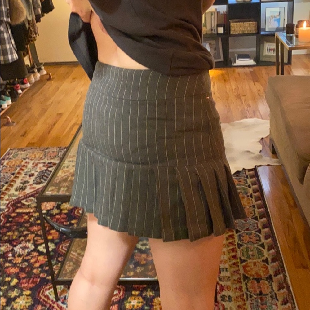 Tommy Hilfiger grey pinstripe mini skirt